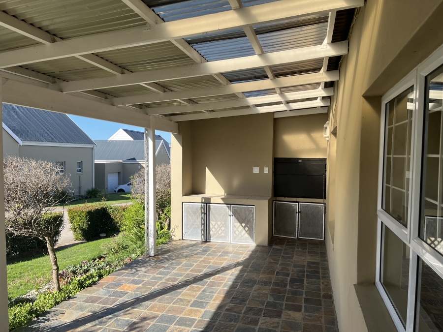 3 Bedroom Property for Sale in Blanco Western Cape